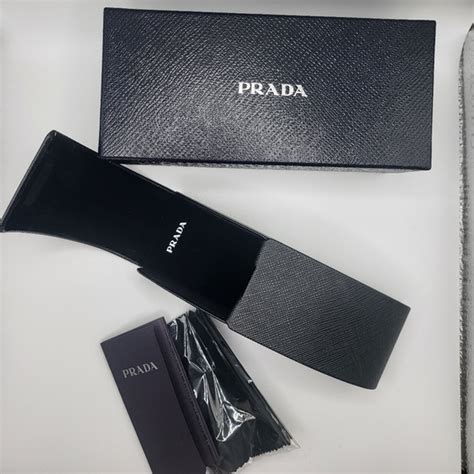 prada sunglasses pouch.